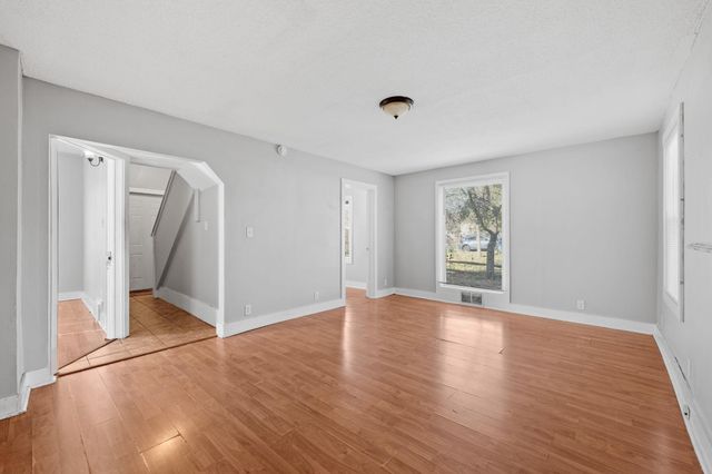 2527 Washington Street NE, Minneapolis, MN 55418