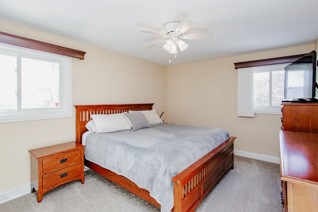 40 S Arlene Avenue, Palatine, IL 60074