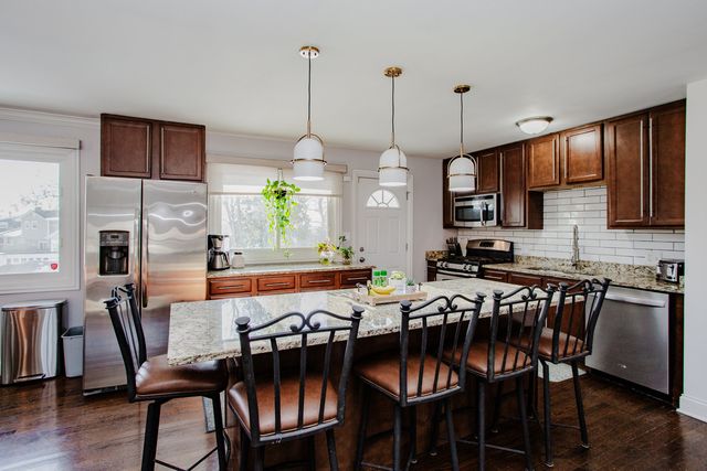 40 S Arlene Avenue, Palatine, IL 60074