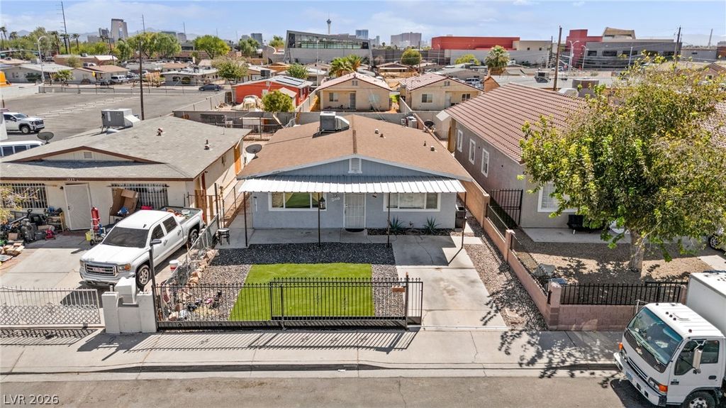 1237 Hassell Avenue, Las Vegas, NV 89106 — exterior