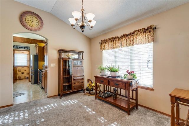 249 S Maple Dunes Ct, Wichita, KS 67235