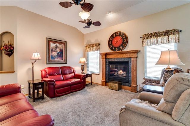 249 S Maple Dunes Ct, Wichita, KS 67235