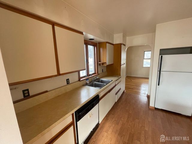 226 Wellington Place, Edison, NJ 08817