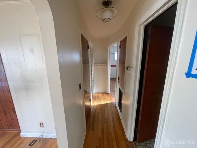 226 Wellington Place, Edison, NJ 08817