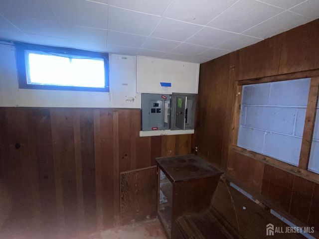 226 Wellington Place, Edison, NJ 08817