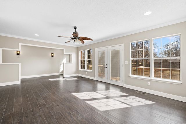 3636 T.P. White Drive, Jacksonville, AR 72076