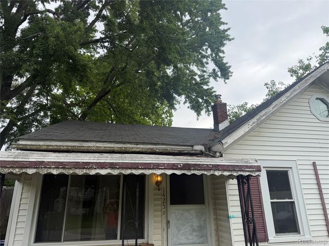 1425 Knight Avenue, Flint, MI 48503