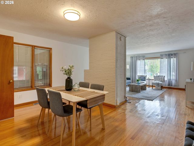 4034 Se REX St, Portland, OR 97202