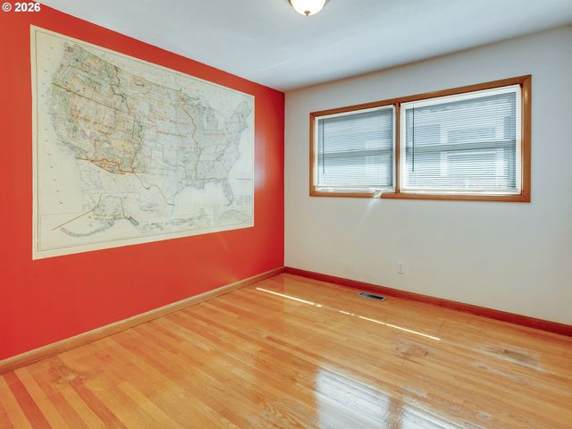 4034 Se REX St, Portland, OR 97202