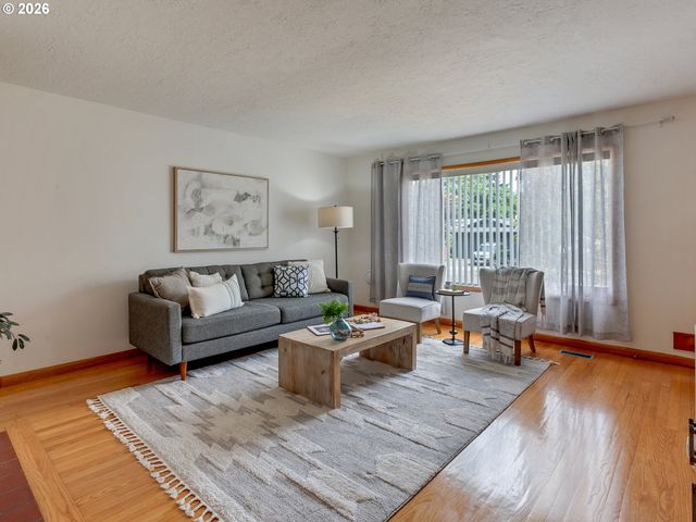 4034 Se REX St, Portland, OR 97202