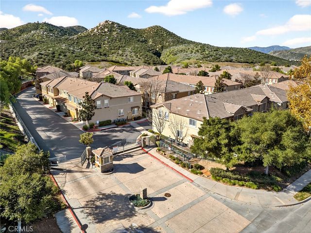 30505 Canyon Hills 1903, Lake Elsinore, CA 92532