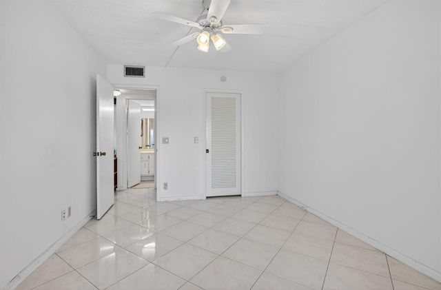 2035 Ainslie, Boca Raton, FL 33434