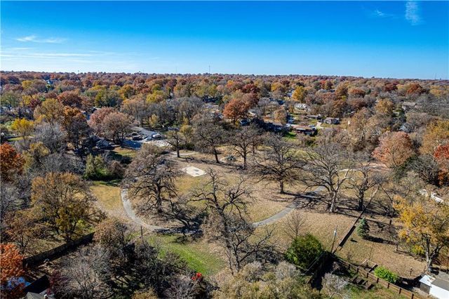 2925 S Norwood Avenue, Independence, MO 64052