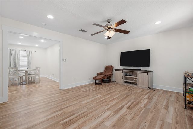 1510 Burt Street, Bryan, TX 77802