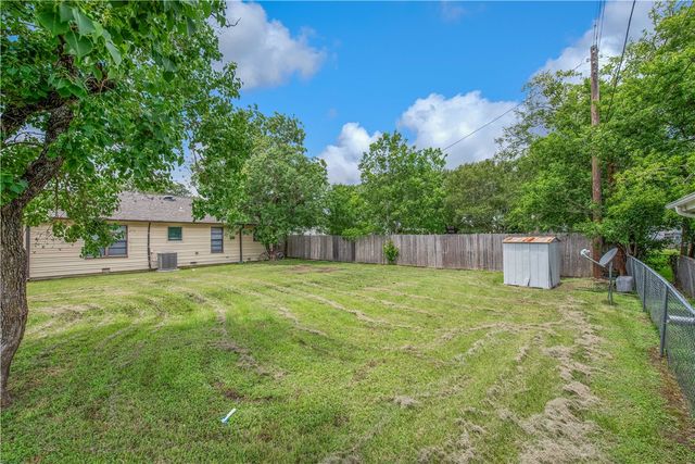 1510 Burt Street, Bryan, TX 77802