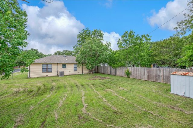 1510 Burt Street, Bryan, TX 77802