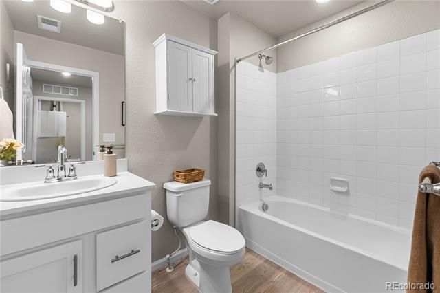 5077 S Robb Street, Littleton, CO 80127