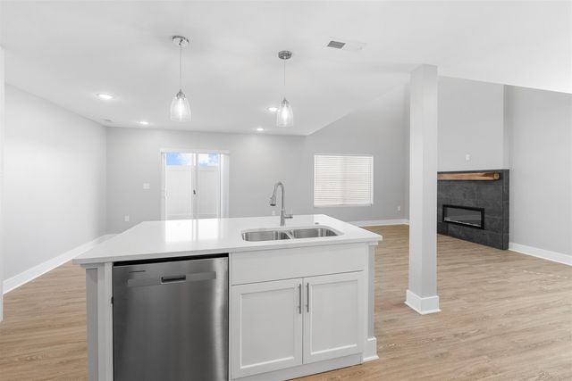 2731 Amelia Ln., Salina, KS 67401