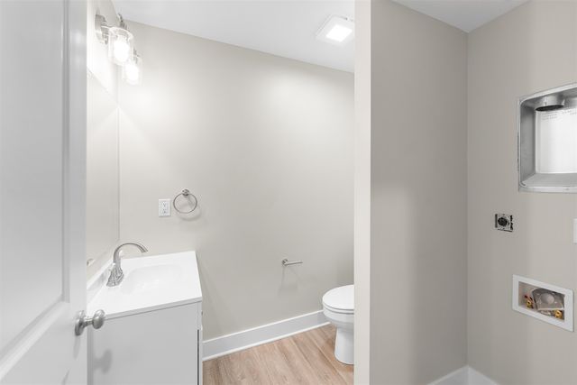 2731 Amelia Ln., Salina, KS 67401