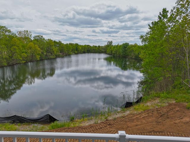 70055 Ashley Drive, Ontwa Twp, MI 49112