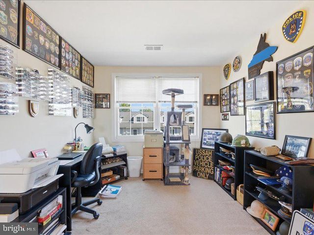 4013 SEAGATE SQ, Chesapeake Beach, MD 20732