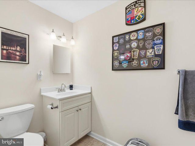 4013 SEAGATE SQ, Chesapeake Beach, MD 20732