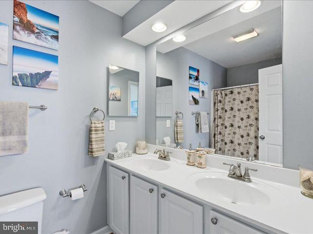 4013 SEAGATE SQ, Chesapeake Beach, MD 20732