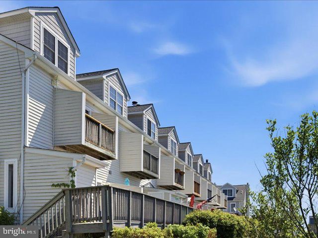 4013 SEAGATE SQ, Chesapeake Beach, MD 20732