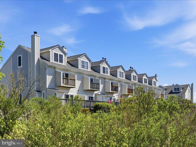 4013 SEAGATE SQ, Chesapeake Beach, MD 20732
