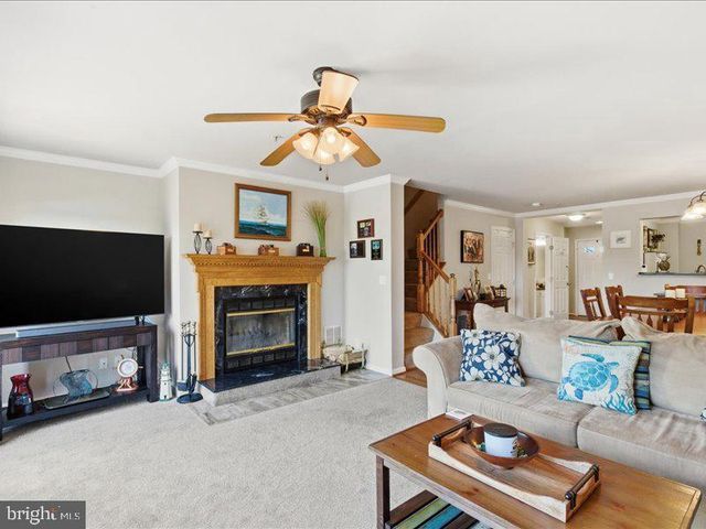 4013 SEAGATE SQ, Chesapeake Beach, MD 20732