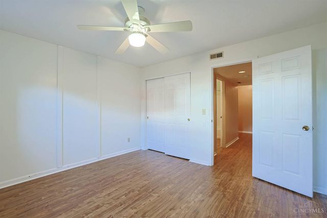 3211 Heritage Square Drive, Colerain Twp, OH 45251