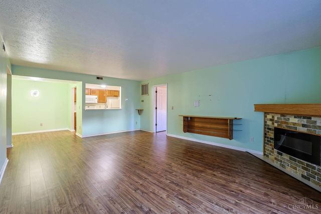 3211 Heritage Square Drive, Colerain Twp, OH 45251