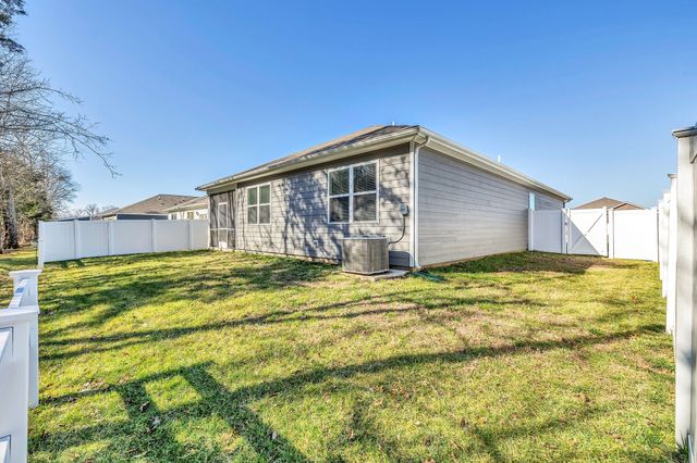 215 Addison Ave, Chapel Hill, TN 37034