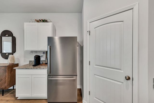 215 Addison Ave, Chapel Hill, TN 37034