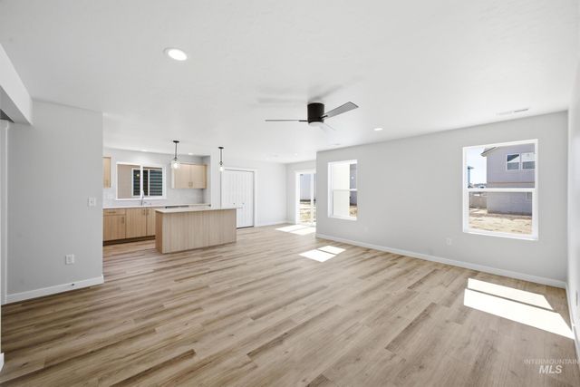 2470 W Clegane Ct, Kuna, ID 83634