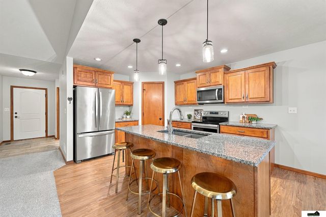 9009 Blacksmith Road, Lincoln, NE 68507