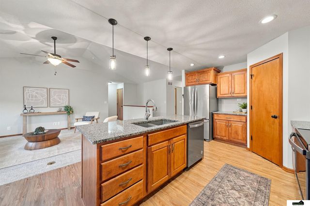 9009 Blacksmith Road, Lincoln, NE 68507