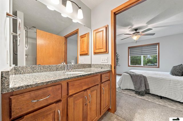 9009 Blacksmith Road, Lincoln, NE 68507