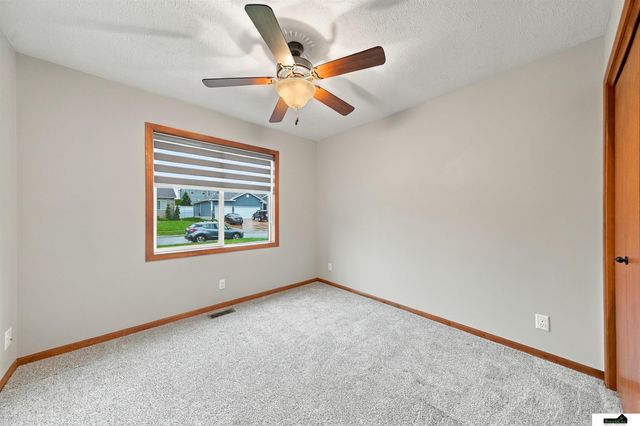 9009 Blacksmith Road, Lincoln, NE 68507