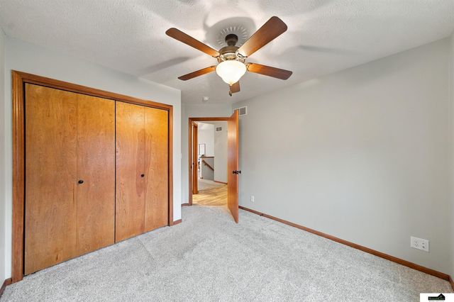 9009 Blacksmith Road, Lincoln, NE 68507