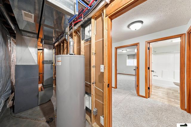 9009 Blacksmith Road, Lincoln, NE 68507