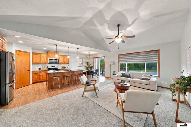 9009 Blacksmith Road, Lincoln, NE 68507