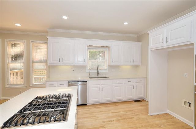 1252 Braeburn Drive, Lawrenceville, GA 30044