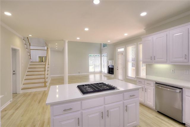 1252 Braeburn Drive, Lawrenceville, GA 30044
