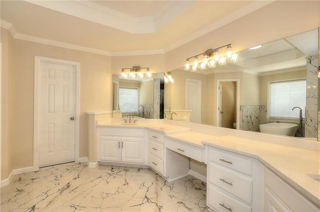 1252 Braeburn Drive, Lawrenceville, GA 30044