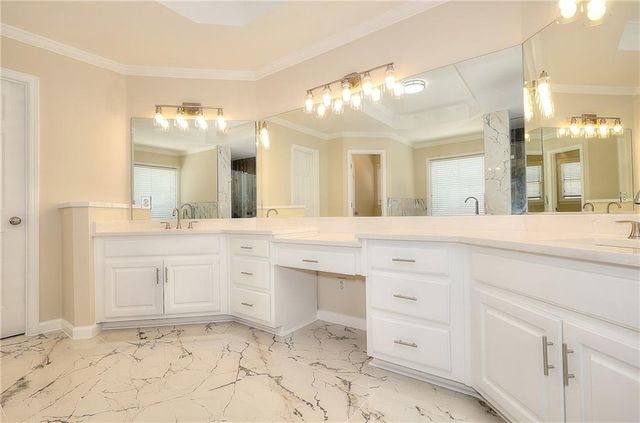 1252 Braeburn Drive, Lawrenceville, GA 30044