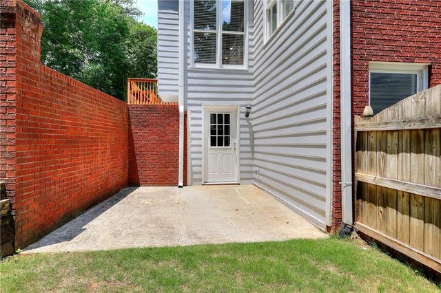 1252 Braeburn Drive, Lawrenceville, GA 30044