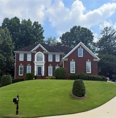 1252 Braeburn Drive, Lawrenceville, GA 30044