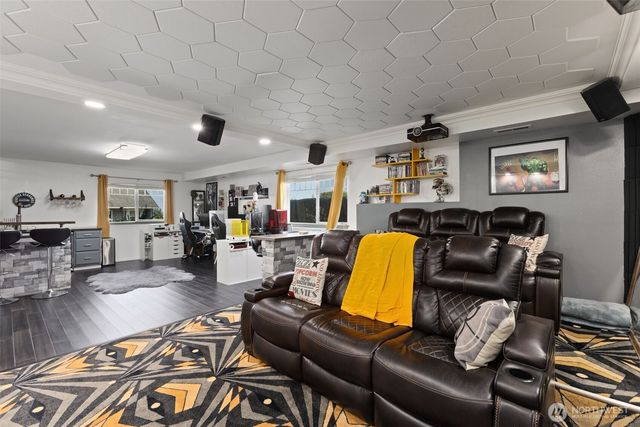 19 80th Drive NE, Lake Stevens, WA 98258