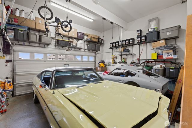 19 80th Drive NE, Lake Stevens, WA 98258